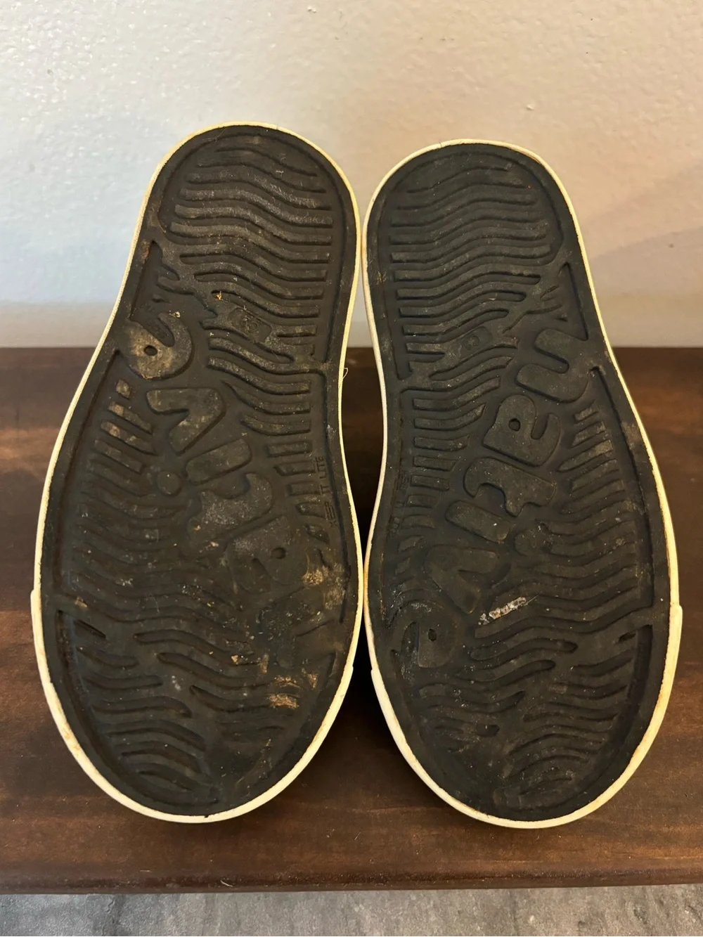 Native | Kids Slip-On Loafers in Navy and White Size C9